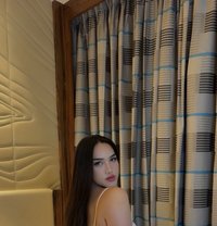 Lovely Yunah /SWEET FOUNTAIN CUM - Transsexual escort in Manila