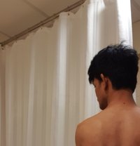 Lovelyboy01 - masseur in Dubai