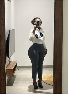 Lovelyross77 - escort in Nairobi Photo 3 of 20
