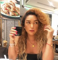 Loveontop - Acompañantes transexual in Manila
