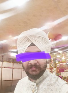 Lovepreet Singh CA Topper - Acompañantes masculino in Gurgaon Photo 6 of 7