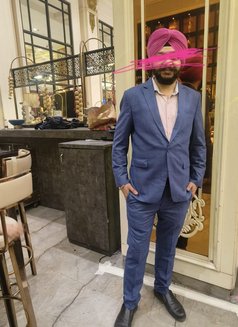 Lovepreet Singh CA Topper - Male escort in Gurgaon Photo 2 of 4