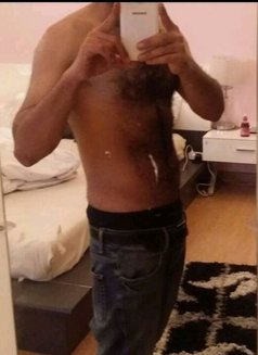 Lover - Male escort in Al Manama Photo 2 of 2