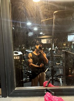 Lover_boy - Intérprete masculino de adultos in Abu Dhabi Photo 5 of 6