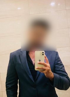 Fem Boy for Couple, Mistresses, Ladys - Male escort in Colombo Photo 2 of 7