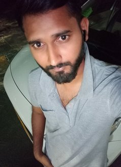 Lover Boy only for females - Acompañantes masculino in New Delhi Photo 4 of 4