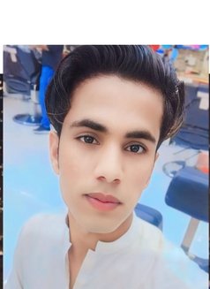 Lover Boy - Male escort in Dubai Photo 1 of 2
