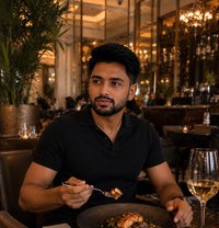 Lover Boy Ruh - Male escort in Riyadh