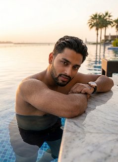 Lover Boy Ruh - Male escort in Riyadh Photo 9 of 9