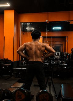 Lover Sex - Male escort in Dubai Photo 1 of 5