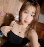 Lover - puta in Kuwait Photo 1 of 1