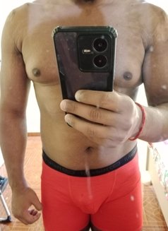 Loverboy Rohit - Male escort in Mumbai Photo 6 of 8