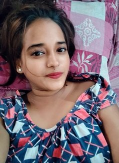 ꧁༒SIMRAN🦋(Meet & Cam)༒꧂, escort - escort in Bangalore Photo 3 of 4