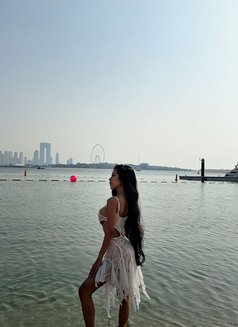 Lovey - puta in Riyadh Photo 7 of 17