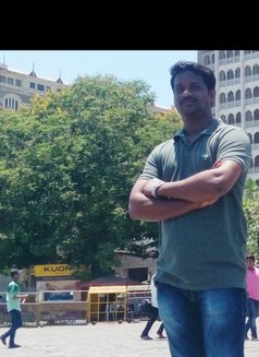 Loving Dude - Intérprete masculino de adultos in Hyderabad Photo 1 of 1