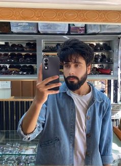 Lovish - Male escort in Chandigarh Photo 2 of 2