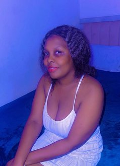 Lovy - escort agency in Riyadh Photo 3 of 3
