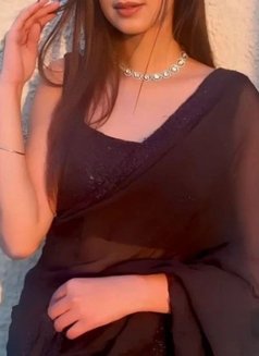 Low Price 100% Safe and Service Girls - escort in New Delhi Photo 3 of 15