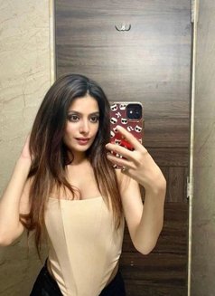 Low Price 100% Safe and Service Girls - escort in New Delhi Photo 5 of 15