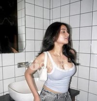 Low Price 100% Safe and Service Girls - escort in New Delhi