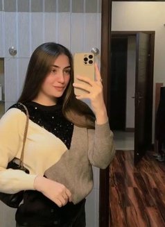 Low Price 100% Safe=and Service Girls – - escort in New Delhi Photo 1 of 18