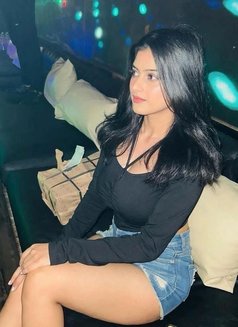 Low Price 100% Safe, and Service Girls – - escort in New Delhi Photo 1 of 6