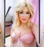 Lozaty - Transsexual escort in Cairo Photo 28 of 29