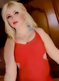Lozaty - Transsexual escort in Cairo Photo 30 of 30