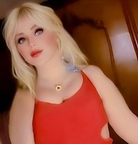 Lozaty - Transsexual escort in Cairo Photo 26 of 30