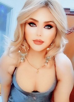 Lozaty - Acompañantes transexual in Cairo Photo 28 of 30