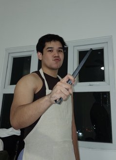 Lucas - Male escort in Makati City Photo 2 of 11