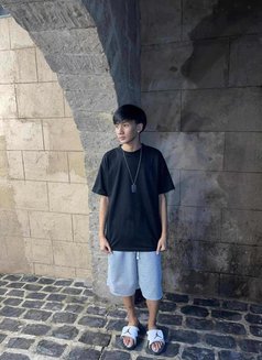 Lucas Sebastian - Male escort in Manila Photo 4 of 5