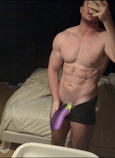 Male Escort for Females & Couples 🇩🇪 - Male escort in Bangkok Photo 1 of 9