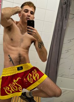 Lucca Alpha - Male escort in Munich Photo 9 of 9