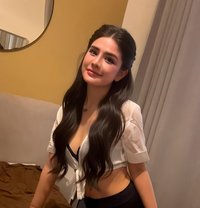 Luccy - escort in Dubai