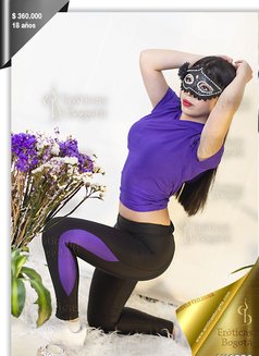 Lucero Eroticas - escort in Bogotá Photo 6 of 13