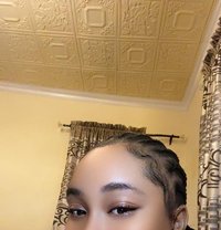 Luchy - escort in Guangzhou