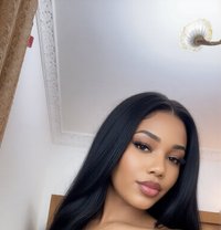 Lucia - escort in Muscat