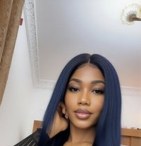 Lucia - escort in Muscat