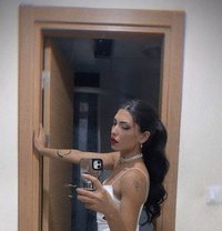 Lucia Outacll & Incall - puta in Doha