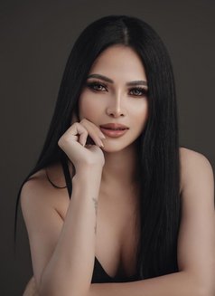 Lucia New girl in hongkong - escort in Hong Kong Photo 2 of 13