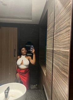 Lucianah - escort in Dubai Photo 9 of 9