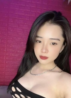 Lucie - Masajista in Ho Chi Minh City Photo 1 of 8