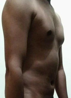 Lucien Aj - Male companion in Chandigarh Photo 1 of 2