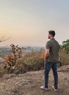 Lucien Independent 7 - Acompañantes masculino in Navi Mumbai Photo 9 of 15