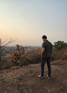 Lucien Independent 7 - Acompañantes masculino in Navi Mumbai Photo 14 of 15