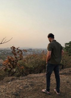 Lucien Independent 7 - Acompañantes masculino in Navi Mumbai Photo 15 of 15