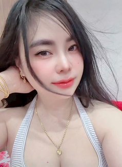 Mirabelle - escort in Mumbai Photo 1 of 4