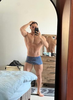 Lucifer Berk - Male escort in İstanbul Photo 5 of 6
