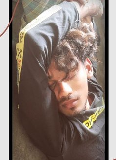 Lucifer - Male escort in Bangalore Photo 3 of 6